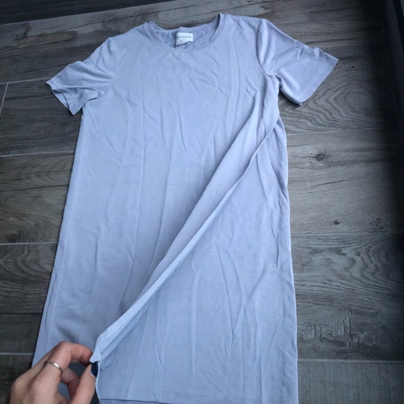 Club Monaco T-shirt dress with double layer design - Picture 3 of 6